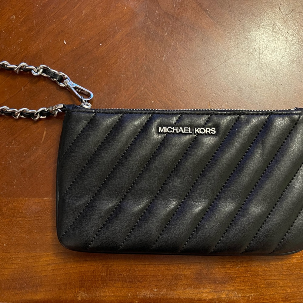 Michael Kors Wristlet
